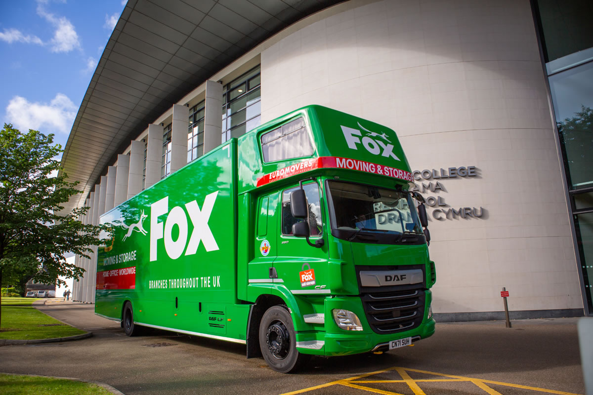 fox moving and storage van outside a commercial property